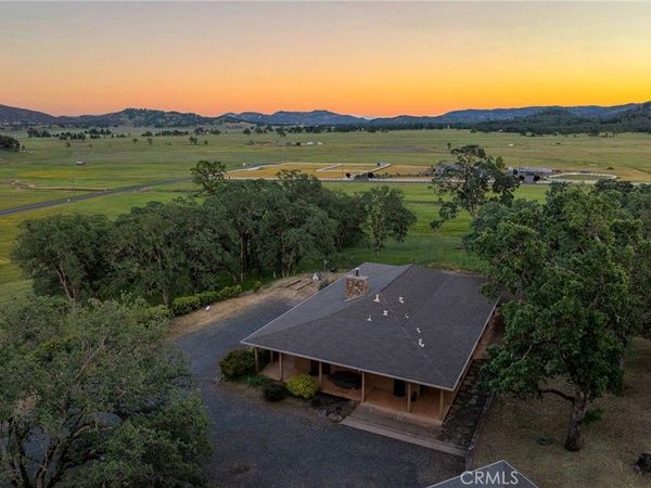 17205 Black Oak Hill, Middletown, CA 95461