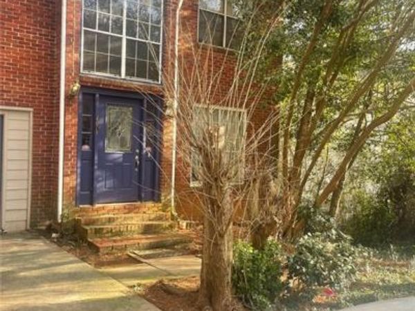 4078 Kings Causeway , Ellenwood, GA 30294