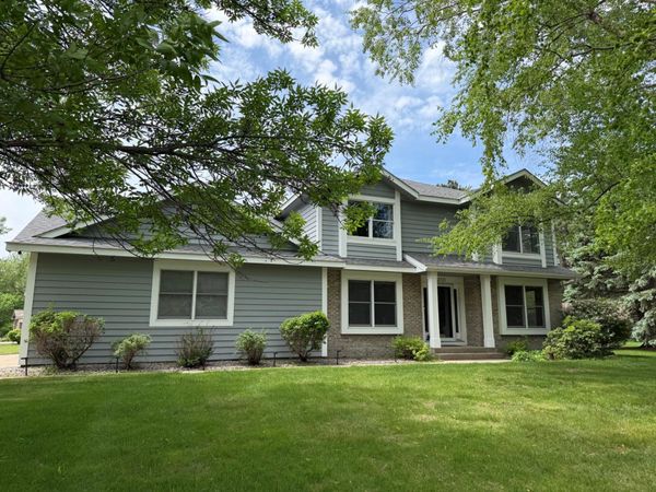 2721 Meadowrose Boulevard, Saint Cloud, MN 56301