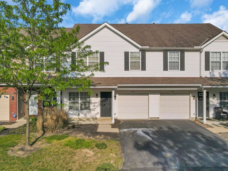 419 Fuller's Circle , Pickerington, OH 43147 Photo 2