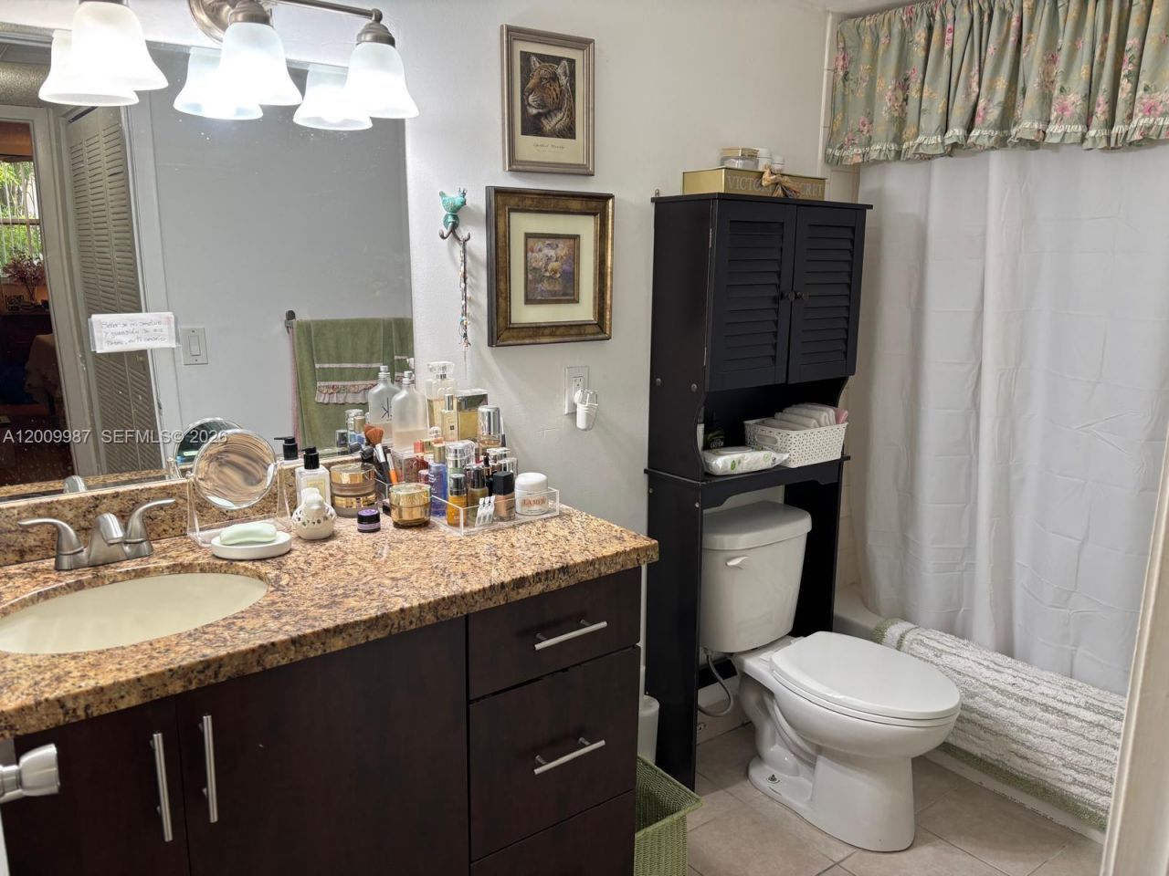 8225 Lake Dr , Unit 404, Doral, FL 33166 Photo