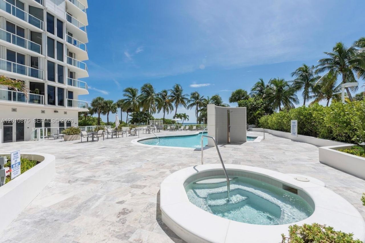 8925 Collins Ave , Unit 12D, Surfside, FL 33154 Photo