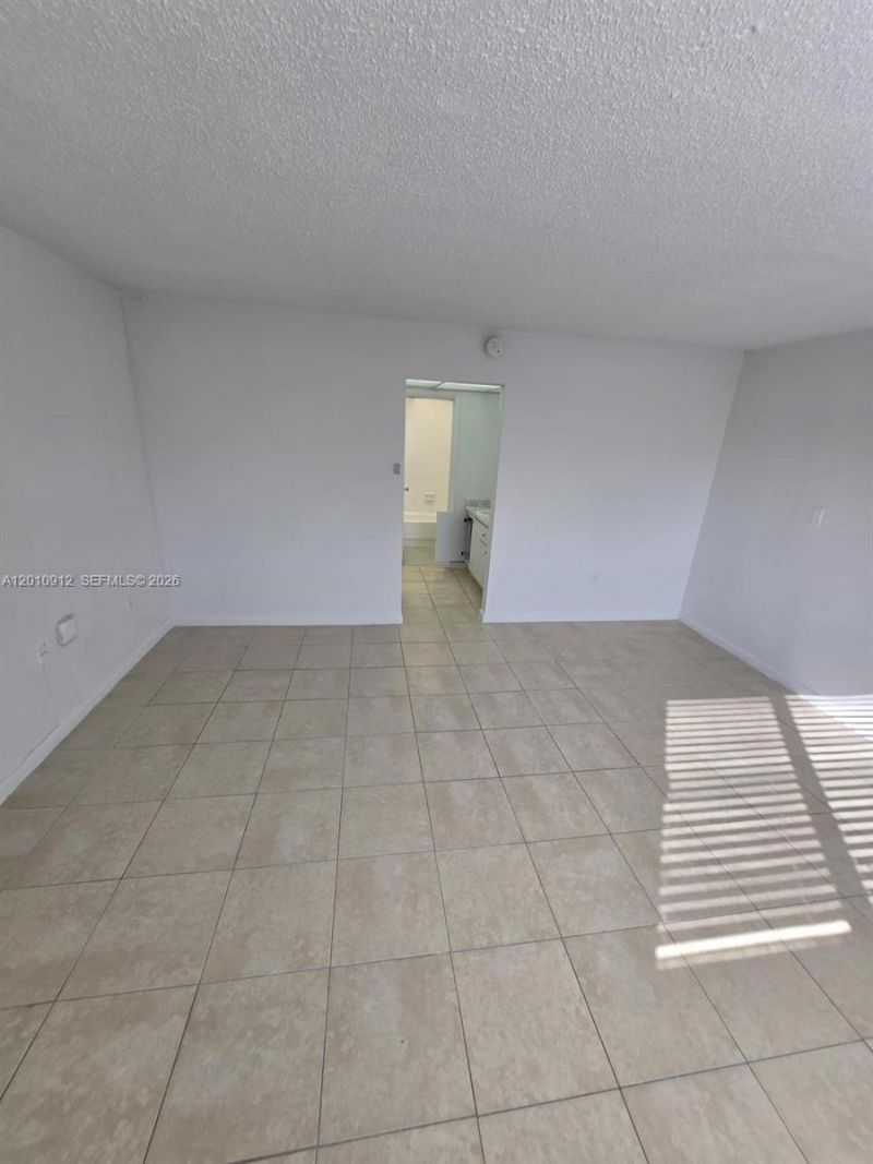 6980 NW 186th St, Unit 3-227A, Hialeah, FL 33015 Photo