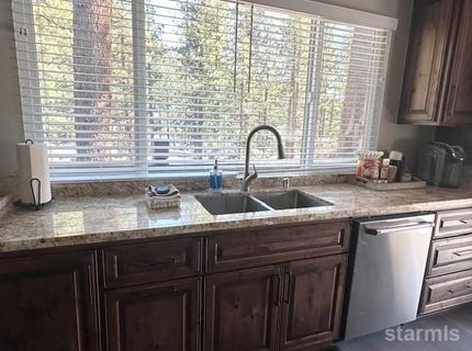 1340 Wildwood Avenue, South Lake Tahoe, CA 96150 Photo