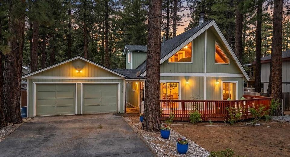 3113 Deer Trail, South Lake Tahoe, CA 96150 Photo