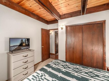 3113 Deer Trail, South Lake Tahoe, CA 96150 Photo