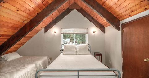 3113 Deer Trail, South Lake Tahoe, CA 96150 Photo