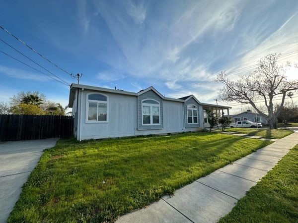 318 Hickory St, Roseville, CA 95678
