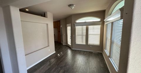 318 Hickory St, Roseville, CA 95678 Photo