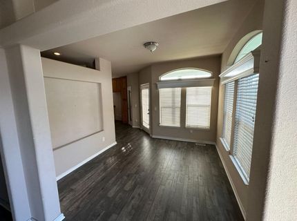 318 Hickory St, Roseville, CA 95678 Photo