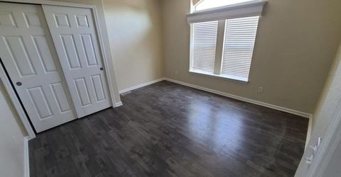 318 Hickory St, Roseville, CA 95678 Photo