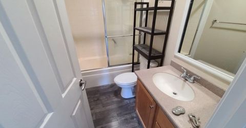 318 Hickory St, Roseville, CA 95678 Photo