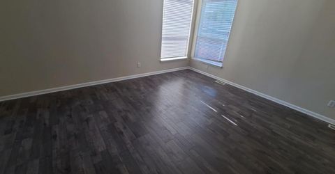 318 Hickory St, Roseville, CA 95678 Photo