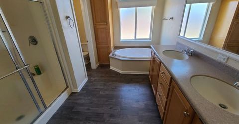 318 Hickory St, Roseville, CA 95678 Photo
