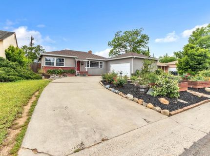 3208 Merrywood Dr, Sacramento, CA 95825 Photo