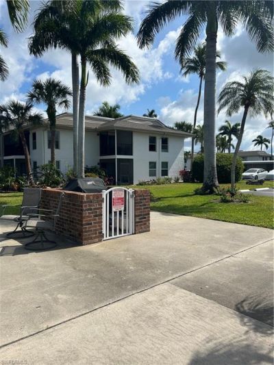 5479 Peppertree Dr, Unit E13, Fort Myers, FL 33908 Photo