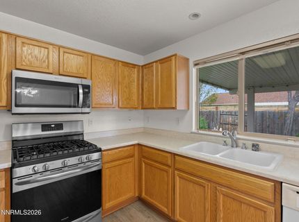 1273 Figuero Way, Carson City, NV 89701 Photo