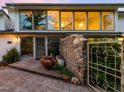 2565 Sagittarius Drive, Reno, NV 89509 Photo