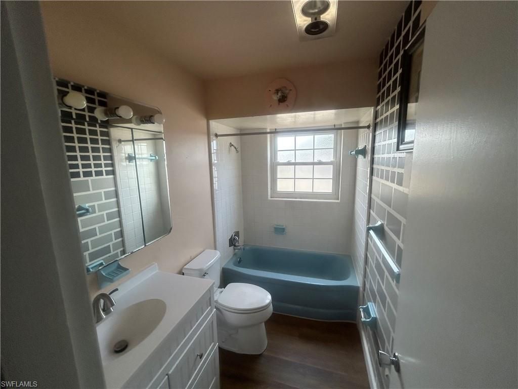 5 Broadway Cir , Fort Myers, FL 33901 Photo