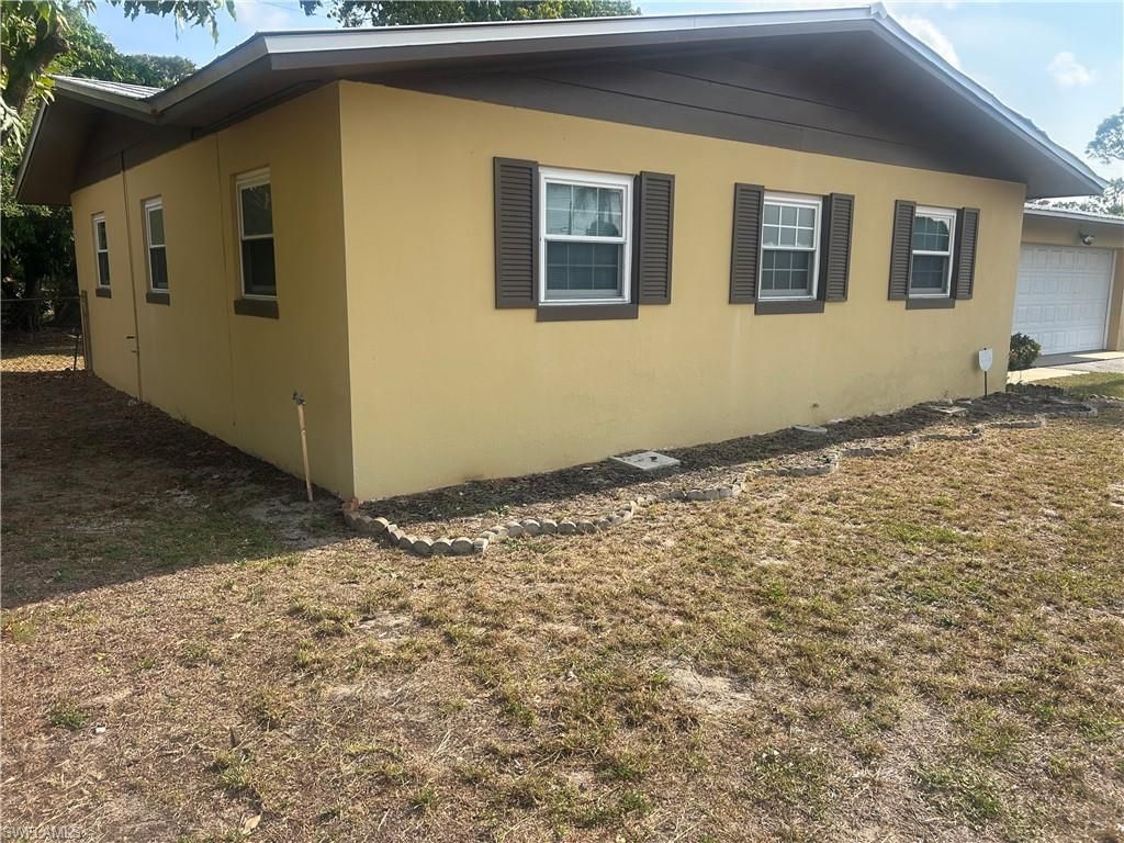 5 Broadway Cir , Fort Myers, FL 33901 Photo