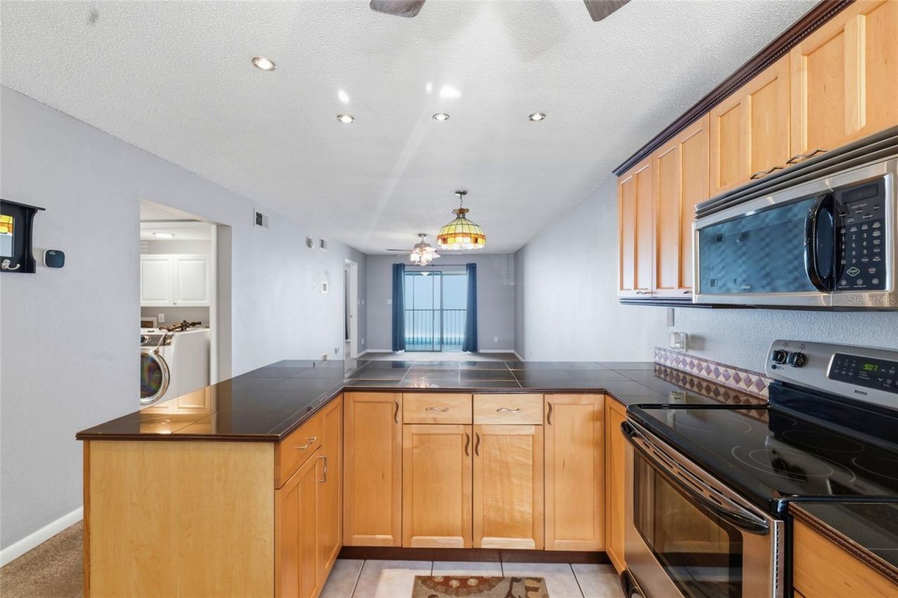 6033 34th Street W, Unit 80, Bradenton, FL 34210 Photo