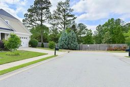 499 Glacier Way photo 4