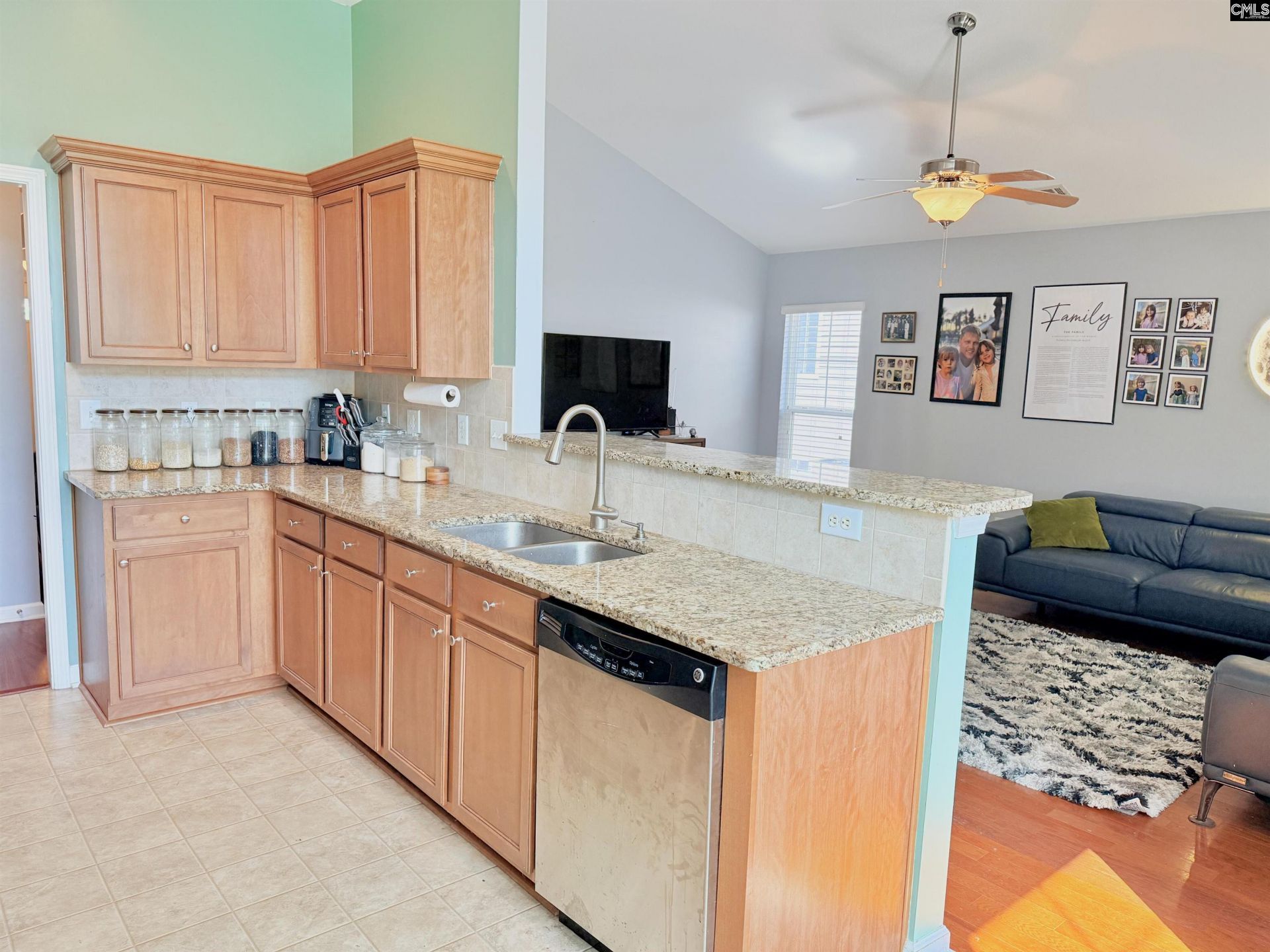 499 Glacier Way Photo 30