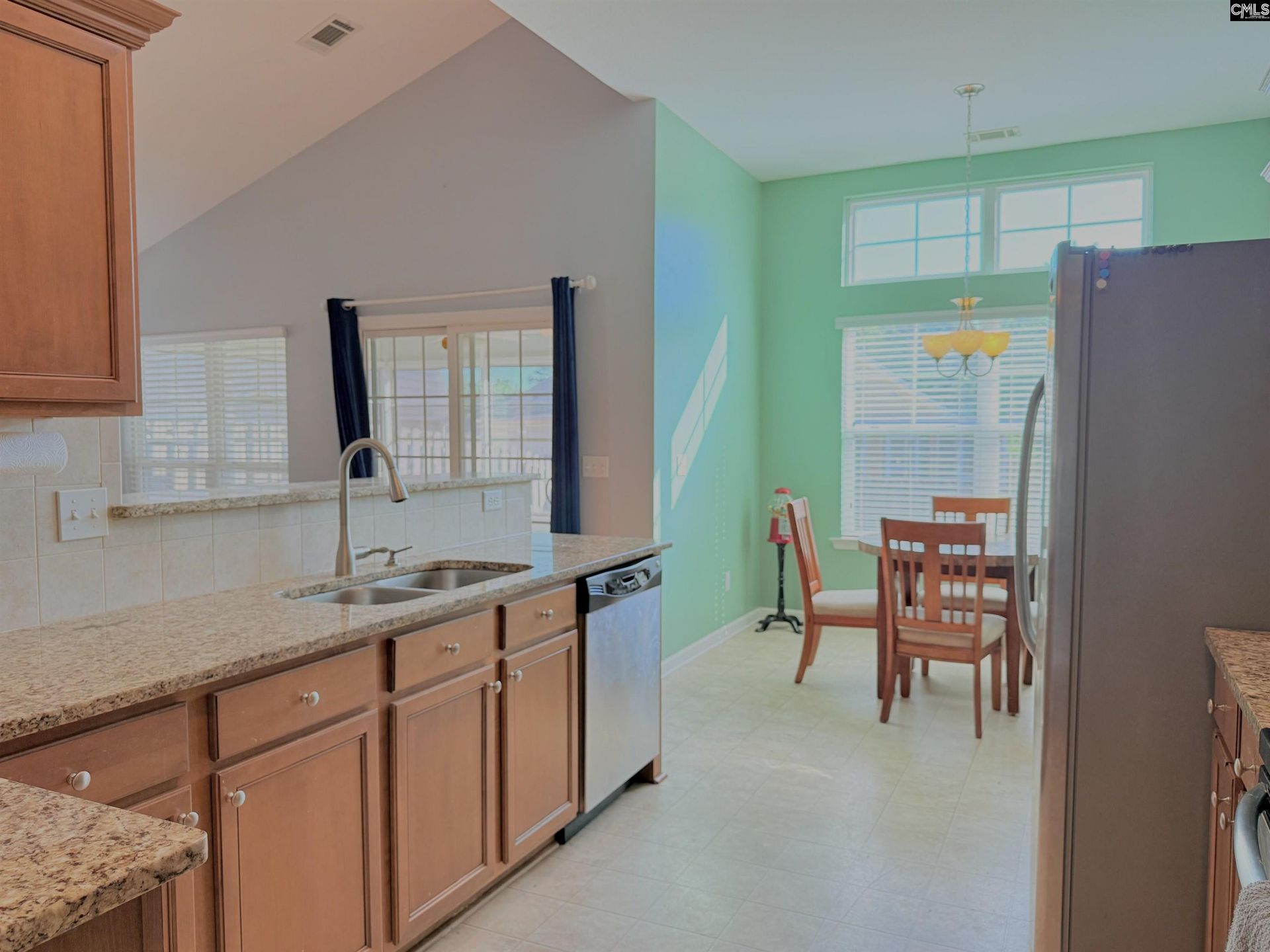 499 Glacier Way Photo 32