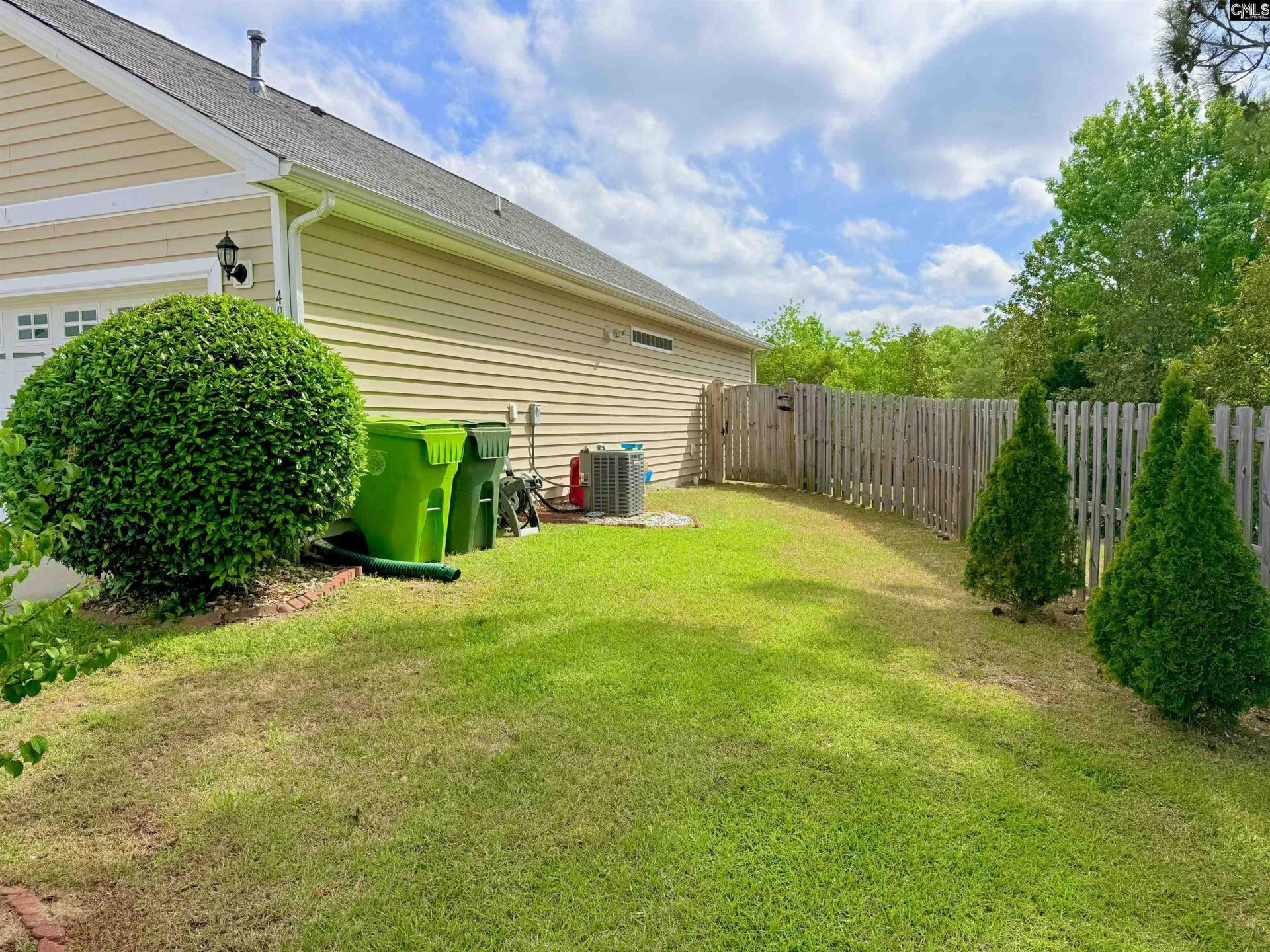 499 Glacier Way Photo 5