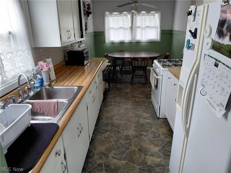 506 Moore Street, Hubbard, OH 44425 Photo 26