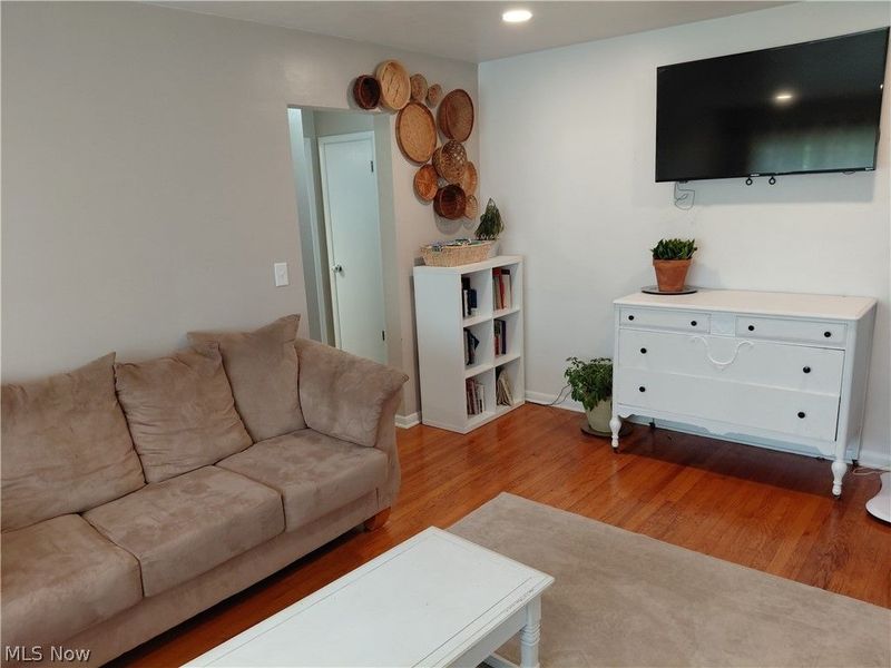506 Moore Street, Hubbard, OH 44425 Photo 6