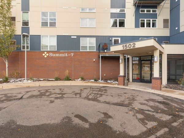 1502 5th Street N, Unit 702, Hopkins, MN 55305