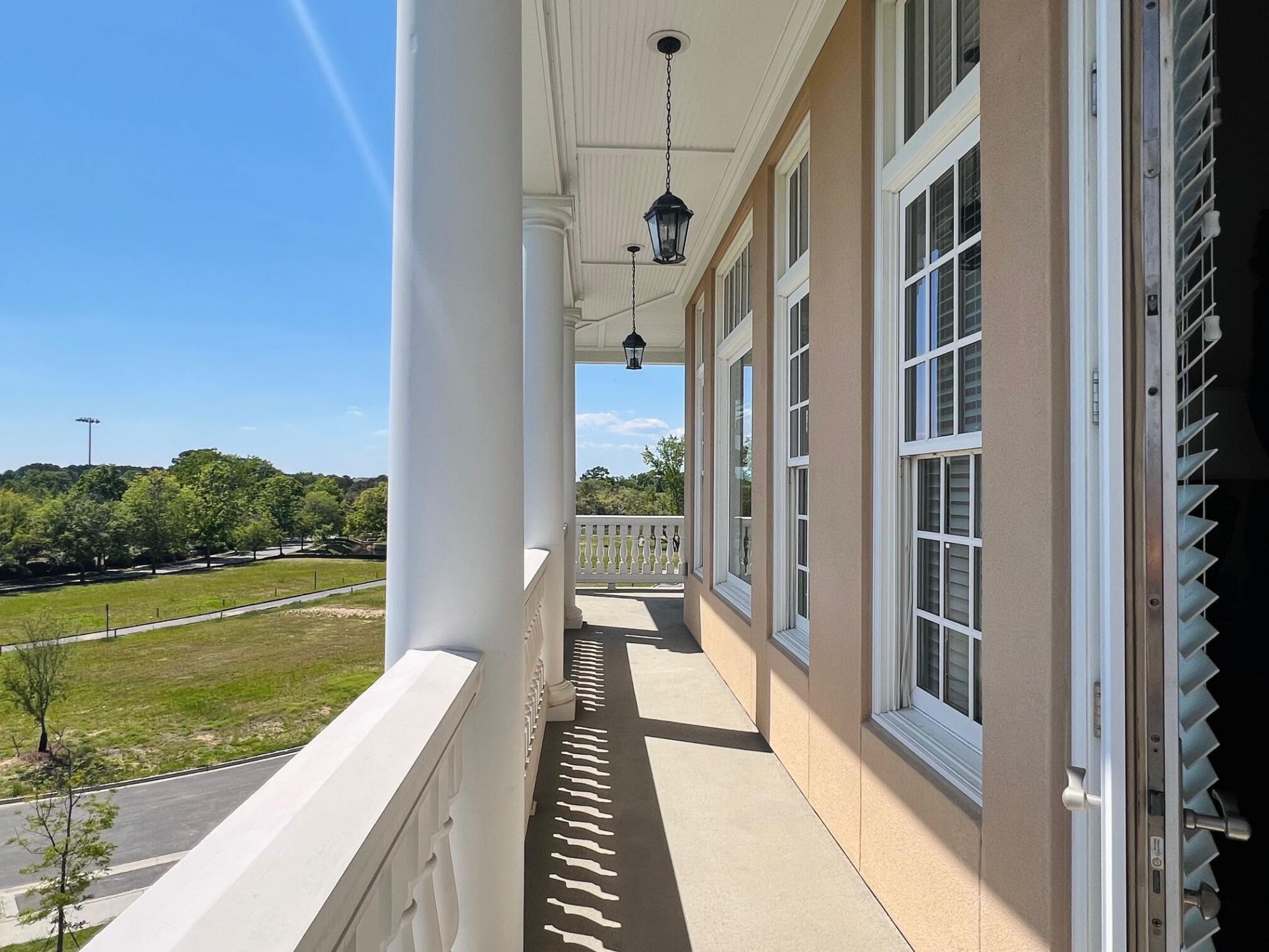 144 Fairbanks Oak Alley Photo 26