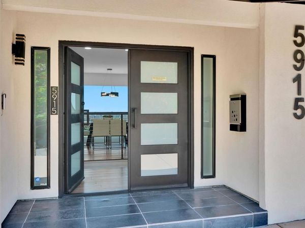 5915 Madra, San Diego, CA 92120