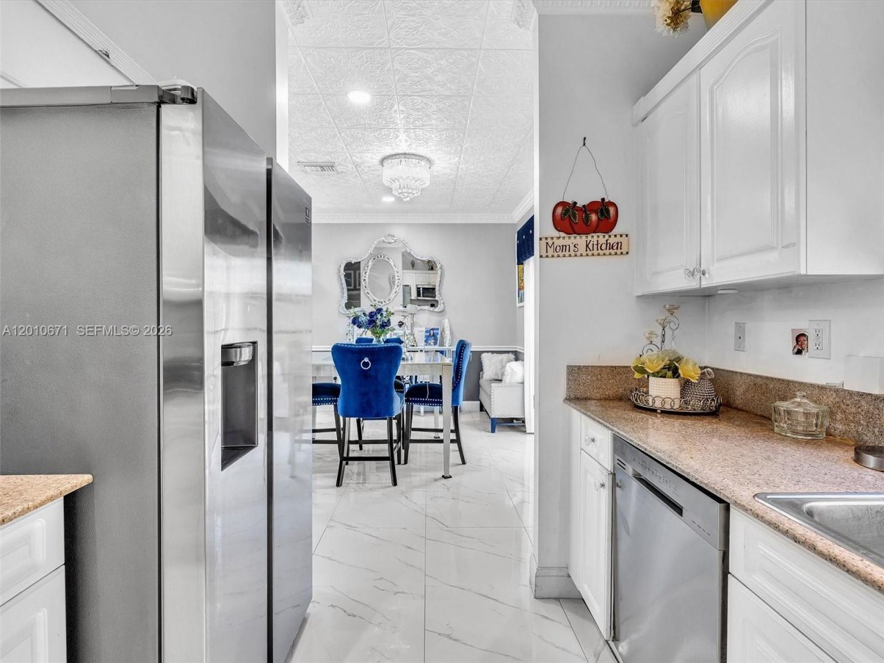 7659 N Stonecreek Cir , Davie, FL 33024 Photo