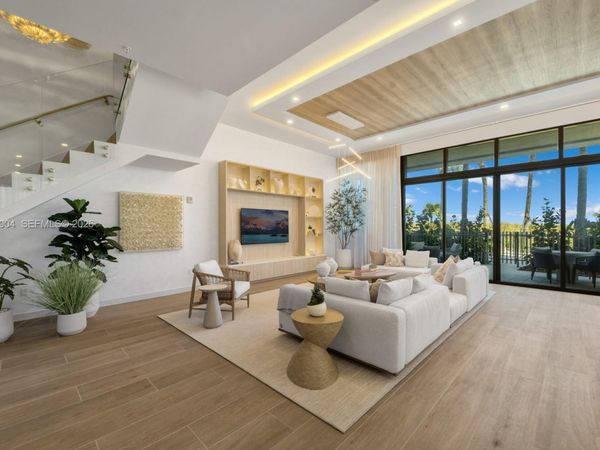 900 N Ocean Blvd, Unit 101, Pompano Beach, FL 33062