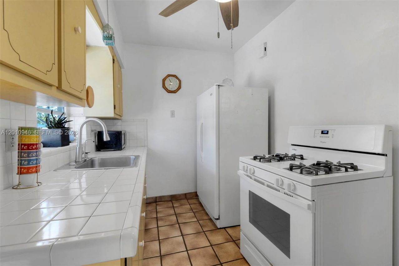 167 W 34th St, Hialeah, FL 33012 Photo