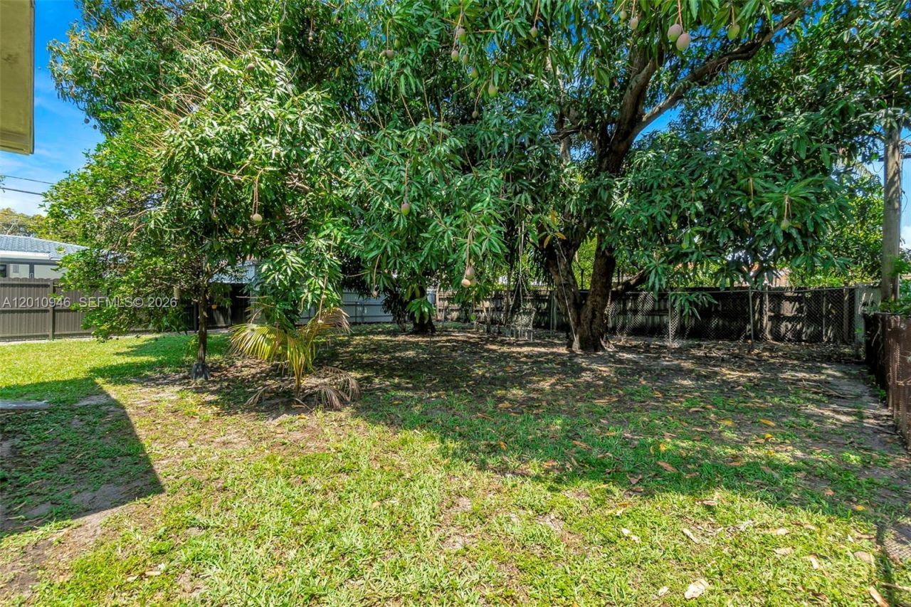 167 W 34th St, Hialeah, FL 33012 Photo