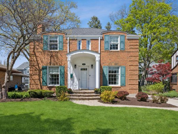 349 E Ridge Avenue, Elmhurst, IL 60126