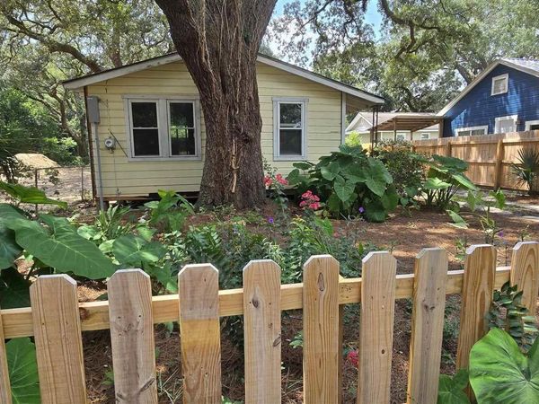 619 1/2 N X St, Pensacola, FL 32505