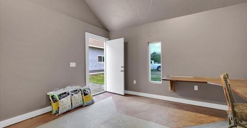 699 SE Stewart Rd, Yuba City, CA 95991 Photo