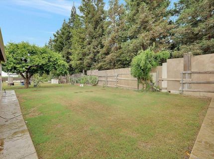 699 SE Stewart Rd, Yuba City, CA 95991 Photo