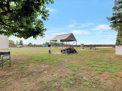 699 SE Stewart Rd, Yuba City, CA 95991 Photo