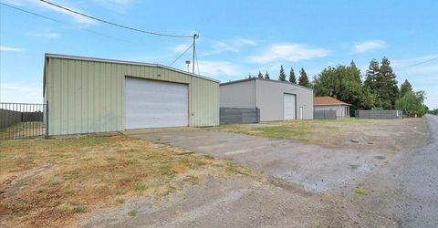 699 SE Stewart Rd, Yuba City, CA 95991 Photo