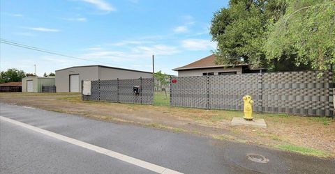 699 SE Stewart Rd, Yuba City, CA 95991 Photo
