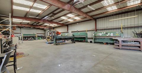 699 SE Stewart Rd, Yuba City, CA 95991 Photo