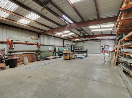 699 SE Stewart Rd, Yuba City, CA 95991 Photo