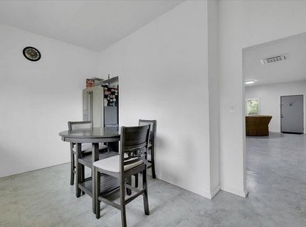 699 SE Stewart Rd, Yuba City, CA 95991 Photo
