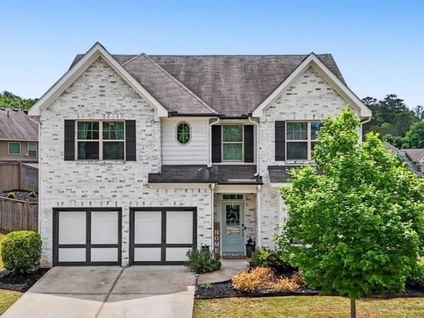 311 Edinburgh Lane, Woodstock, GA 30188