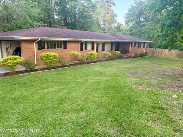117 Dogwood Drive, Hazlehurst, MS 39083